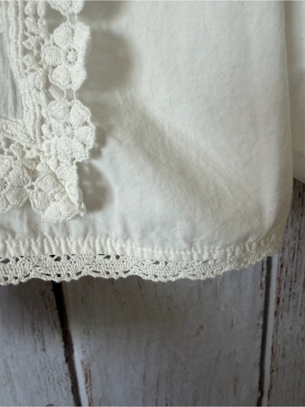 Zara White Embroidered Cropped Peasant Blouse - Picture 5 of 7